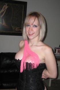 , 25  female escort, edmonton